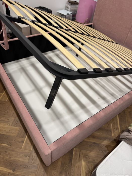 Продается кровать