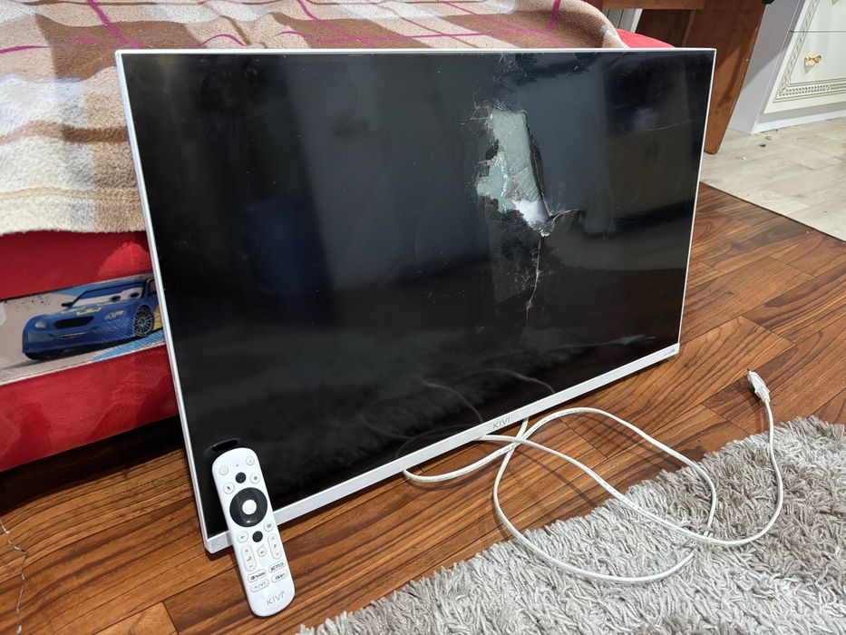 Телевизор KIVI (SMART TV)