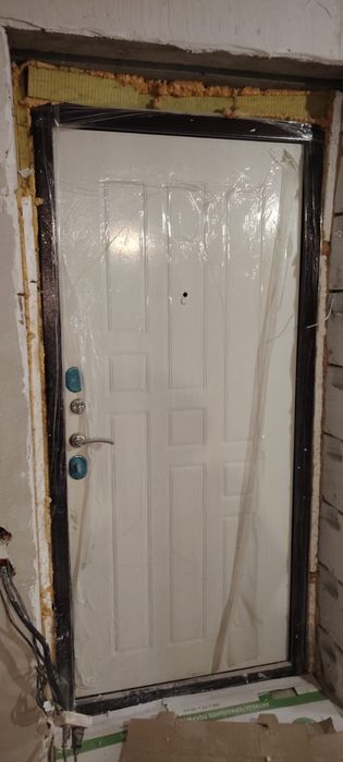 Новая входная дверь