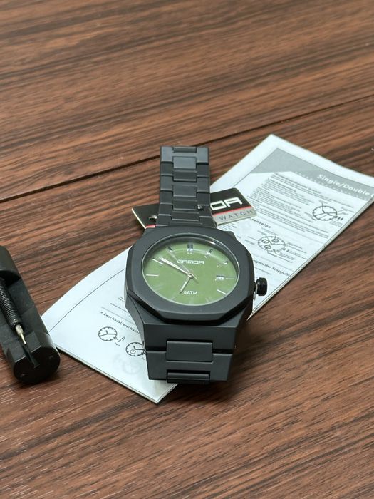 Мъжки стилен часовник