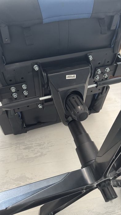 Геймърски стол DXRacer King в добро състояние