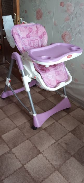 Продам детский стульчик для кормления за 10000.!
