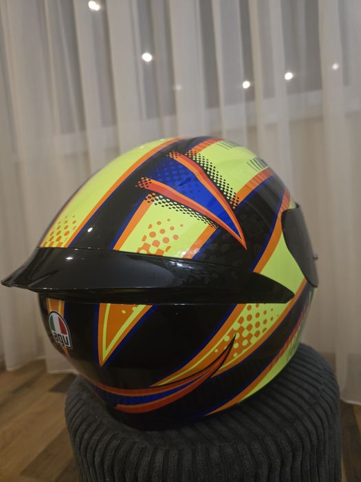 Каскa AGV K1 soleluna