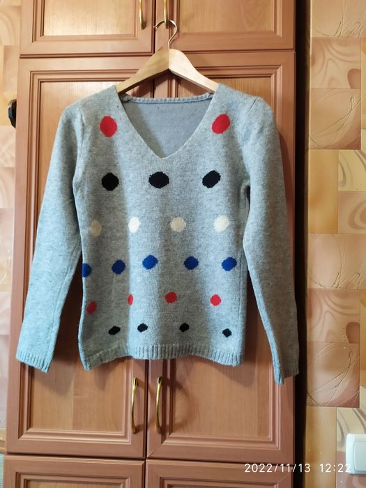 Свитера, кофты женские разные .