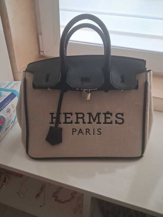 Hermes чанта нова