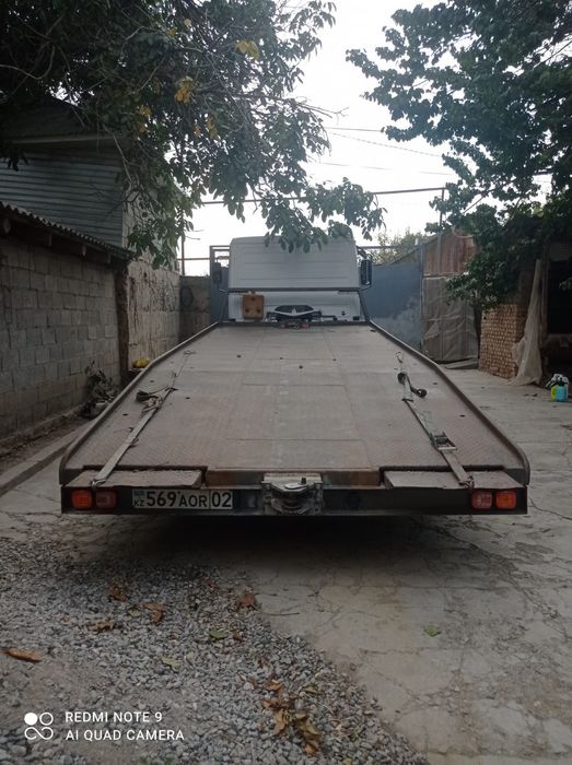 Мерседес 814 атмосферник  вместе с прицепом