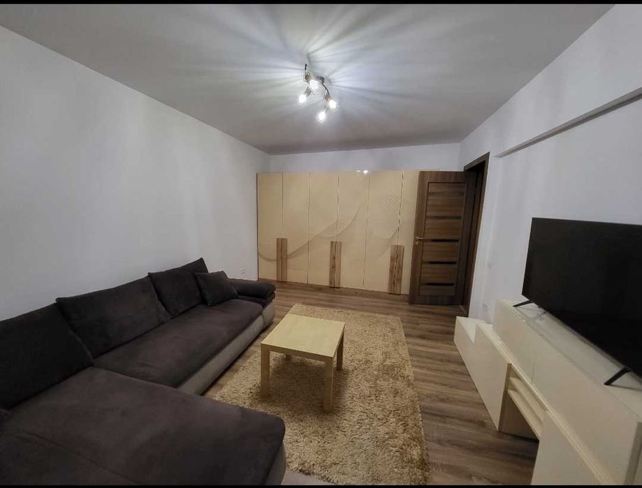 Închiriez APARTAMENT 2 camere