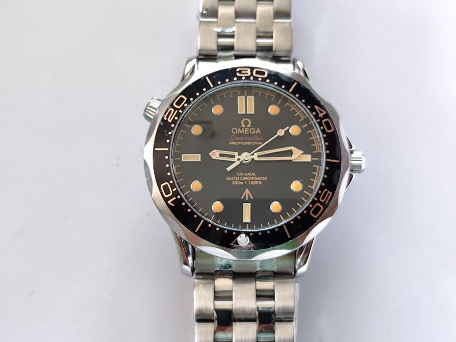 ceas OMEEGA barbatesc