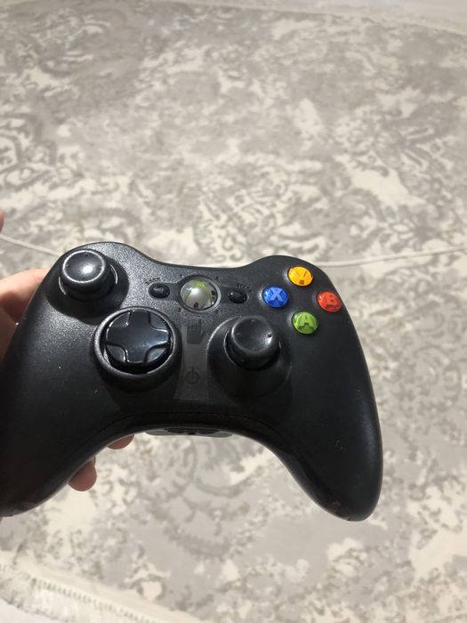 Xbox 360 с коробкой