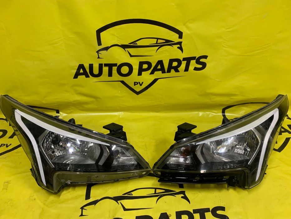 Фары передние Кия Рио Оригинал 20-