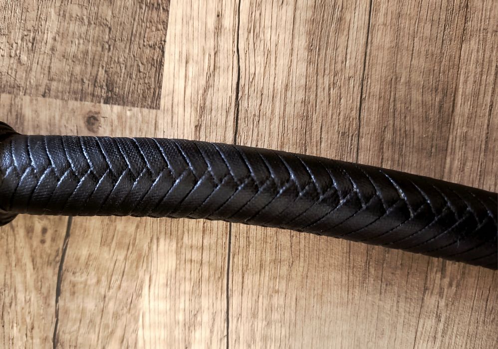 Bici Bullwhip din paracord