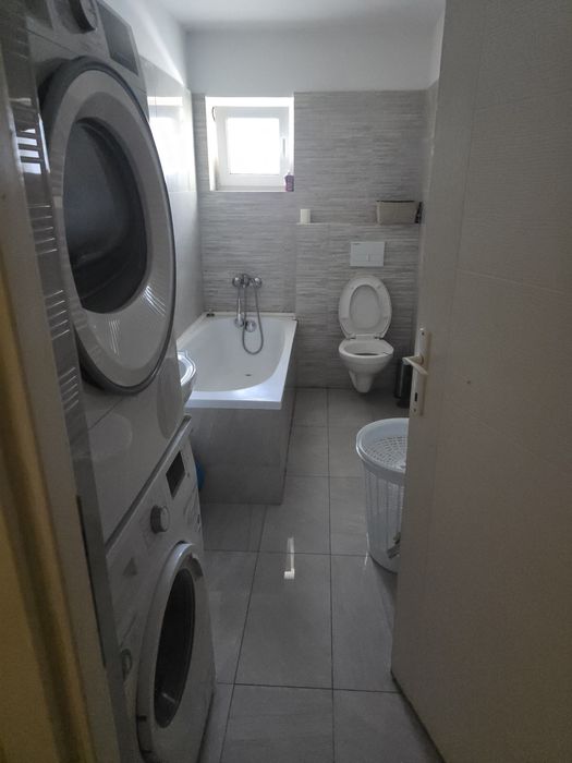 Închiriez casa Str Ovidiu