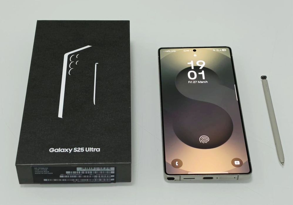 Samsung S25 Ultra de 512Gb.Titanium Black,ca nou!