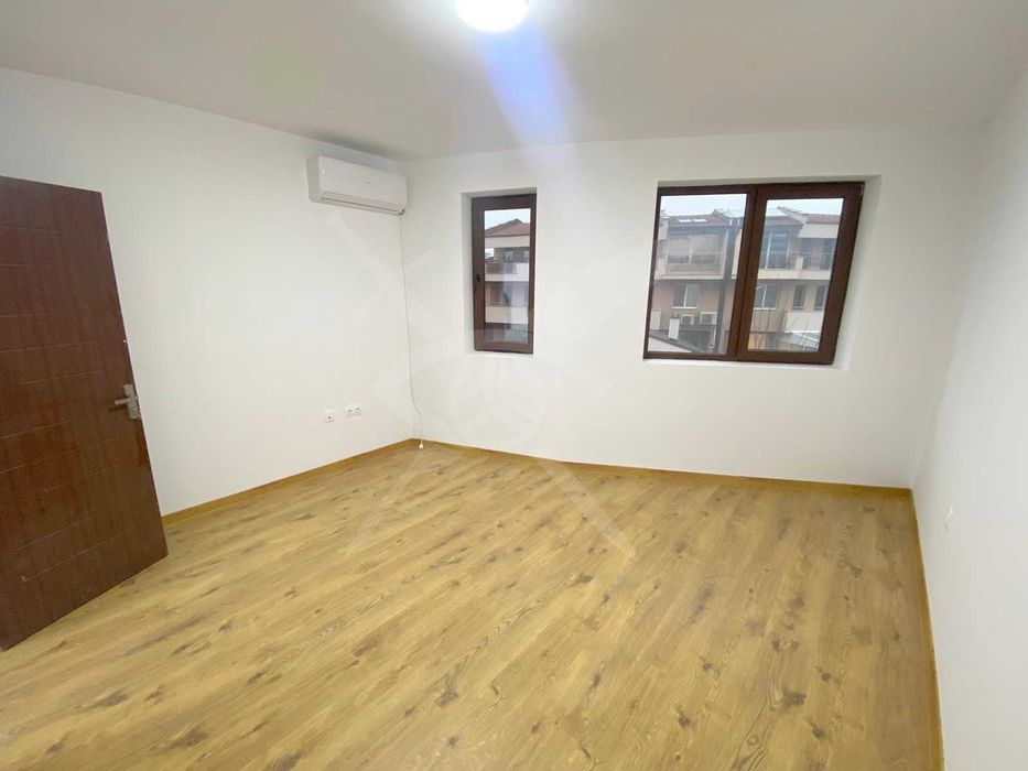 Продава се Многостаен апартамент в Пловдив, Христо Смирненски - 180 кв.м за 1053 €/кв.м - Снимка #5