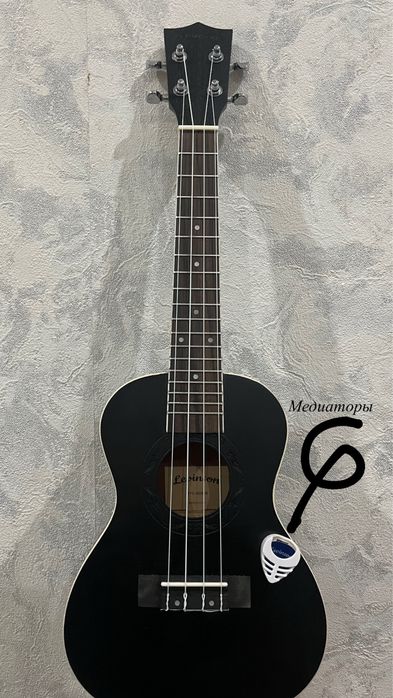 Концертная укулеле Levinson черный