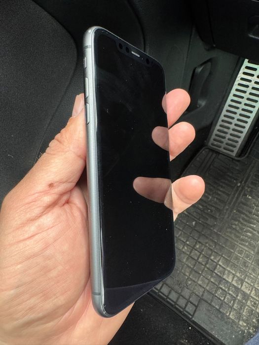 Iphone 11 64gb baterie 88%