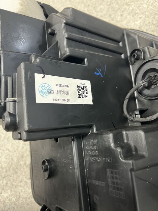 Фара на Deepal S07