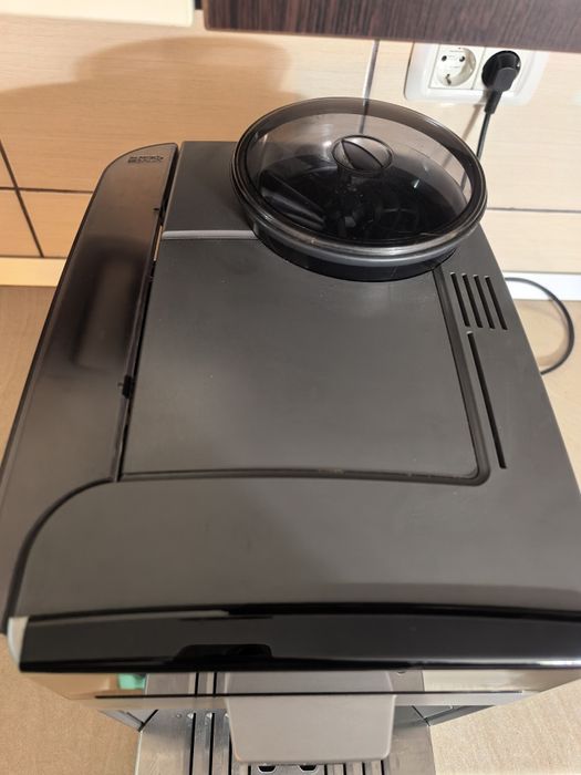 Espresor Siemens EQ 6 seria 300 cu furtun spumare lapte cu factura