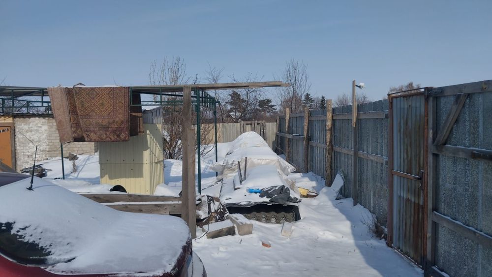 Продам дачу зимний вариант и машину