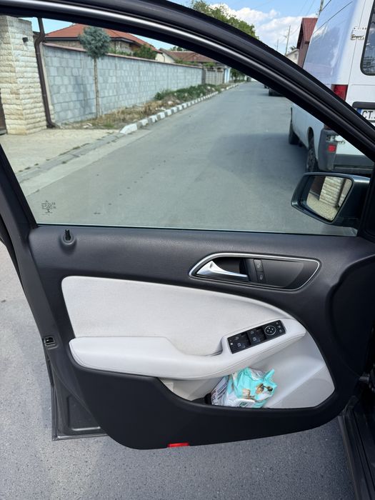 Mercedes B200d OM651