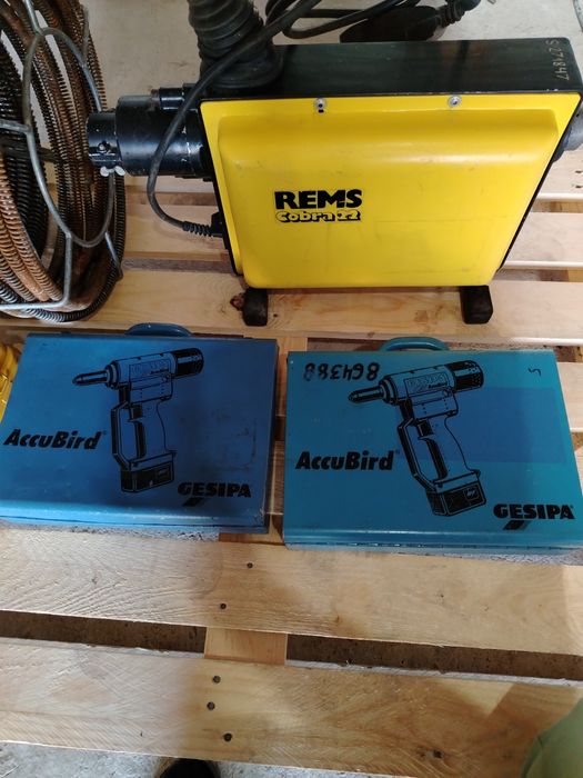 Pistol pop nituri gesipa