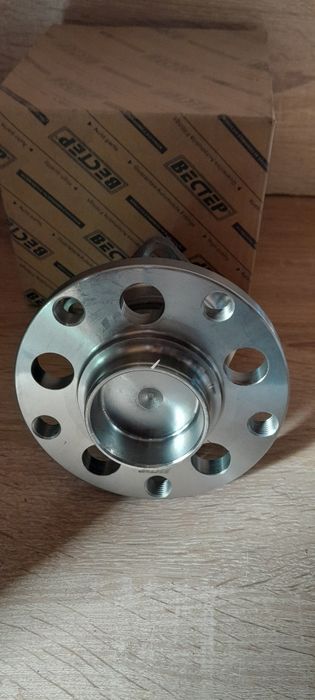 Ступица Подшипник Пассат B5/Ауди А6