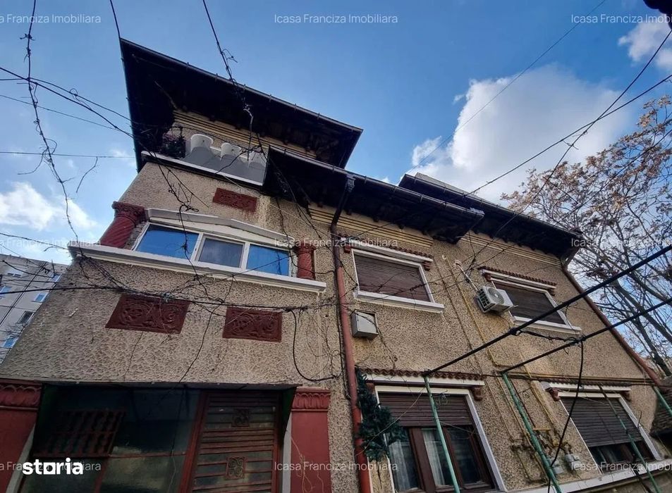 Vilă premium de vânzare – oportunitate excelentă pentru investiție