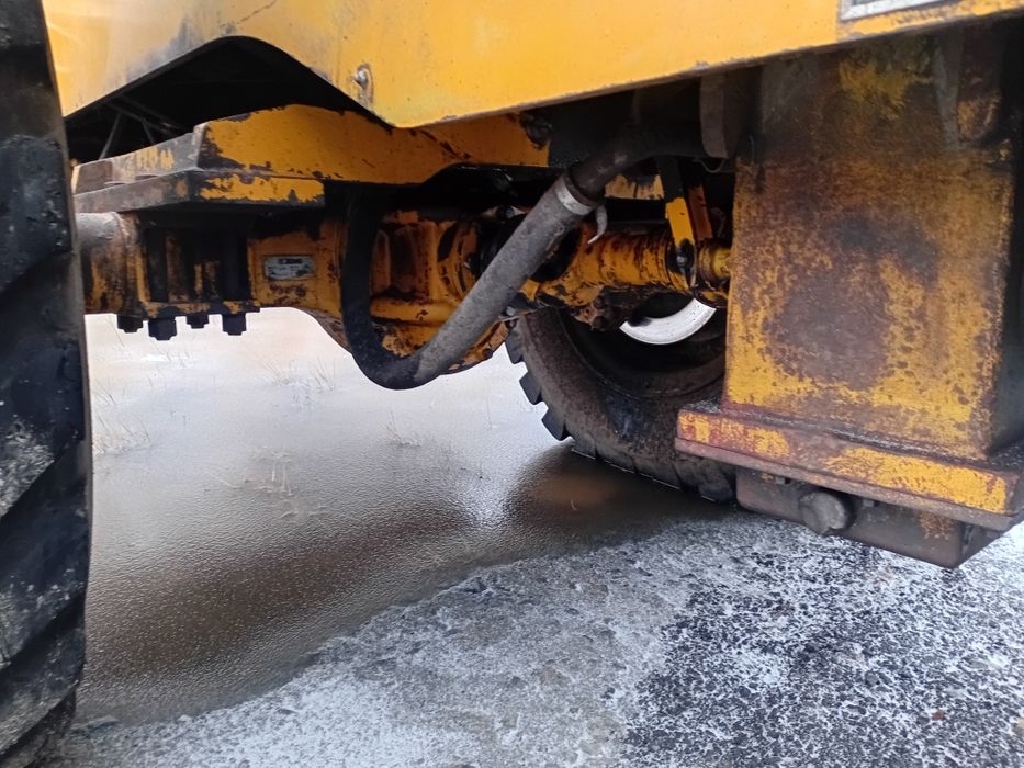 Продам погрузчик LW 300