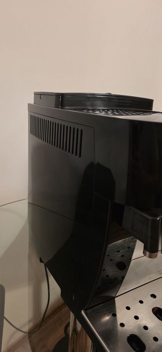 Expresor Delonghi Magnifica S Impecabil!