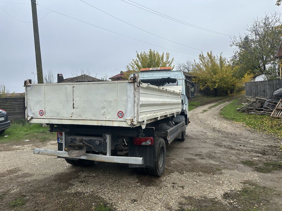Vand Mercedes Atego
