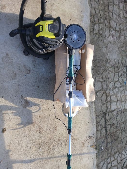 Жираф и прахосмукачка за шлайфане на стени и тавани на Парксайд  !