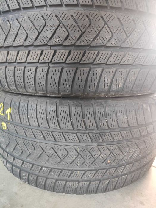 2бр.зимни гуми 315/35/21 Pirelli