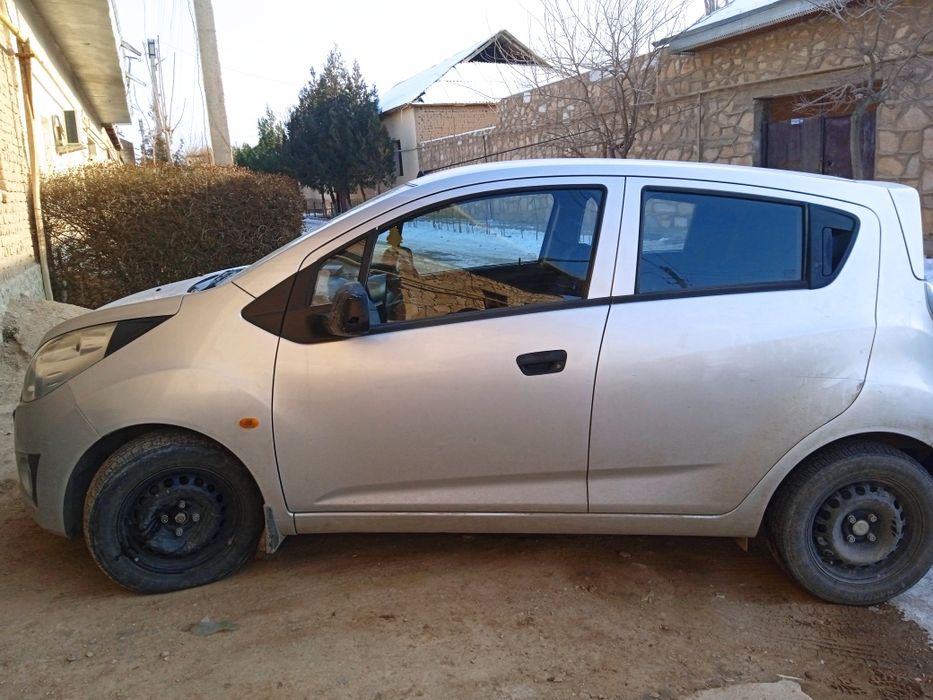 Spark sotiladi. 2012