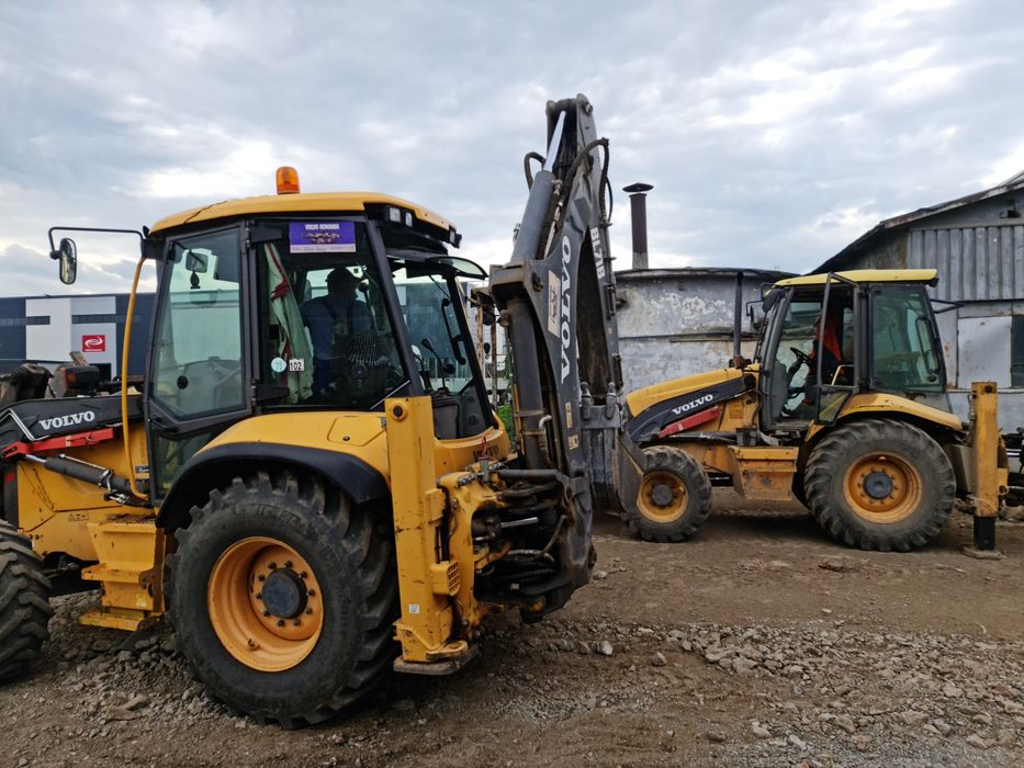 Lucrari buldo excavator,camion,excavator