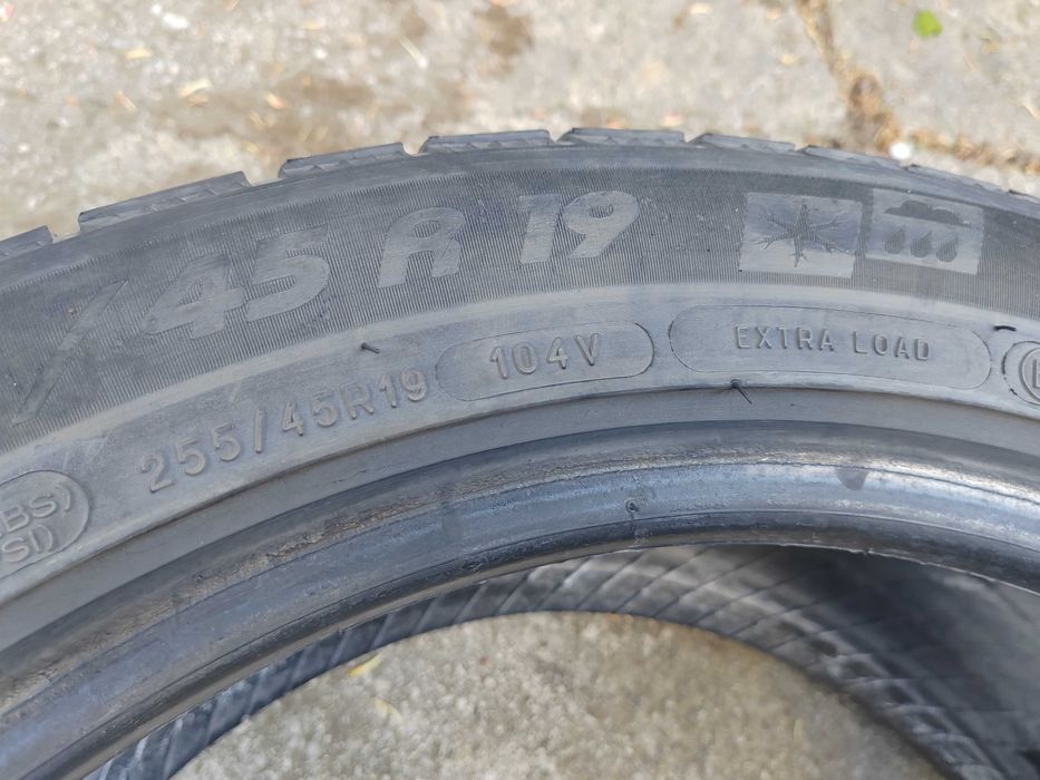 255/45/19 1бр.Michelin Зимна гума