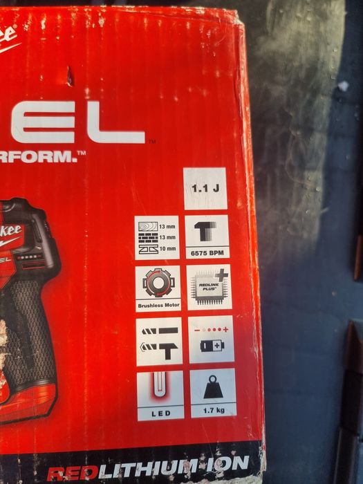 Rotopercutor milwaukee m12