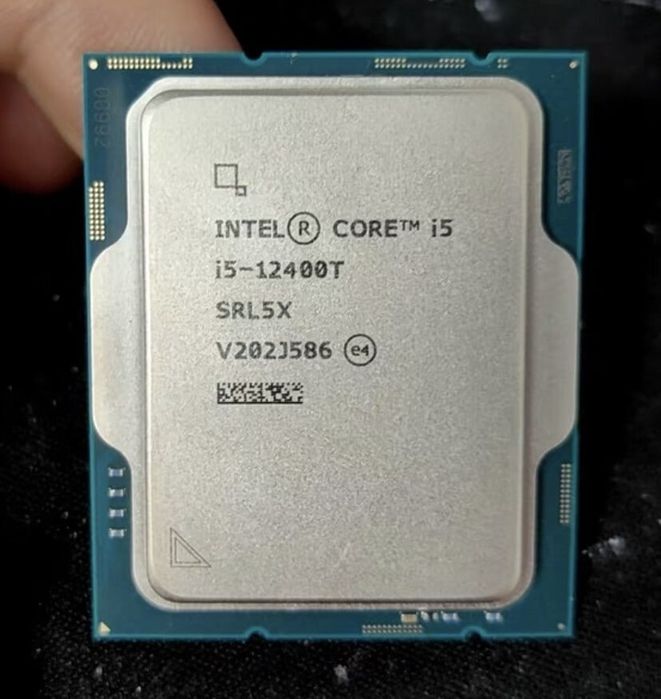 Intel Core i5 12400T