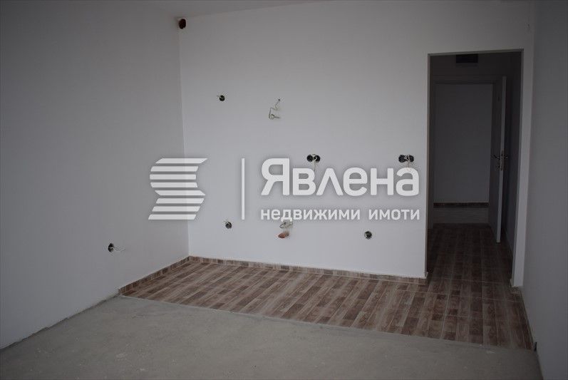 Продава се Едностаен апартамент в с. Лозенец, Област Бургас - 38 кв.м за 1384 €/кв.м - Снимка #3