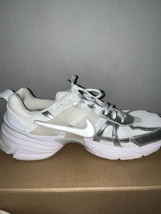 Nike маратонки 46