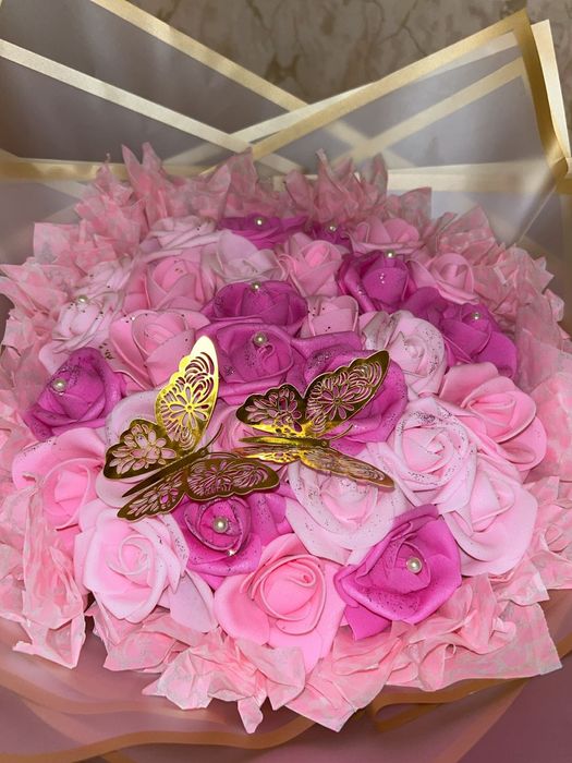 Ръчно направен Букет от 30 вечни рози