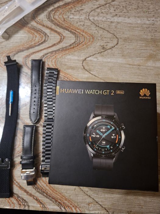 Часовник Huawei GT2