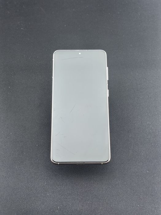 Samsung Galaxy S21  128 GB ID-kqo531