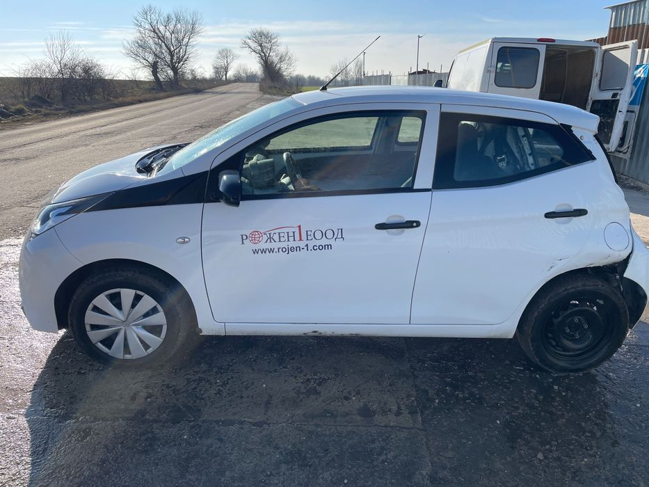 Toyota Aygo 1.0 VVTI, двигател 1KR-FE, 2022, 72 кс., 5 ск., 27 000 km.