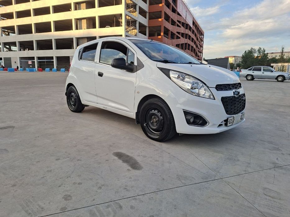 Spark   sotiladi