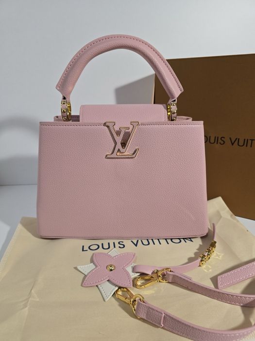 Чанта Louis Vuitton Capucines