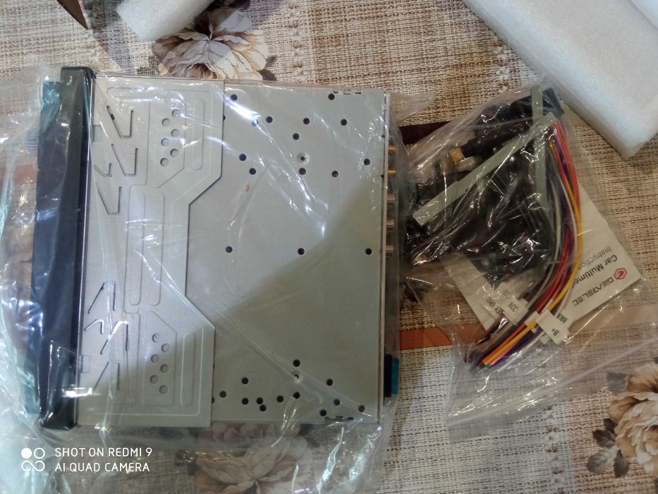 мултимедия чисто нова.