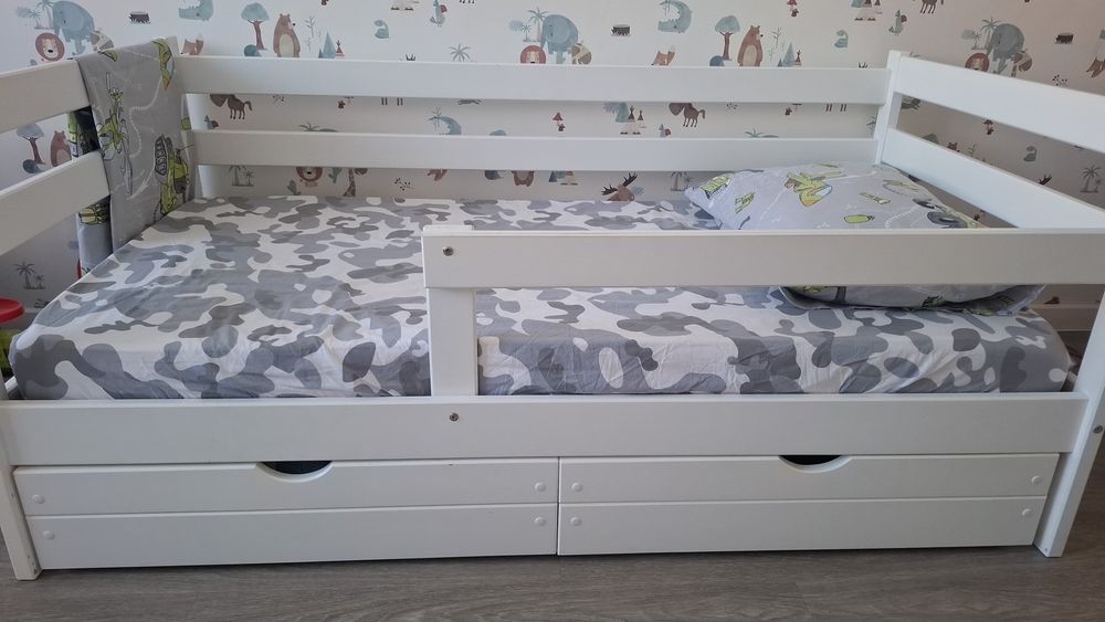 Детская кровать продам