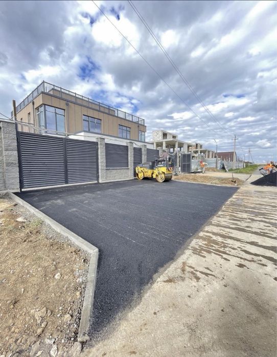 Укладка брусчатки/Асфальт 2700