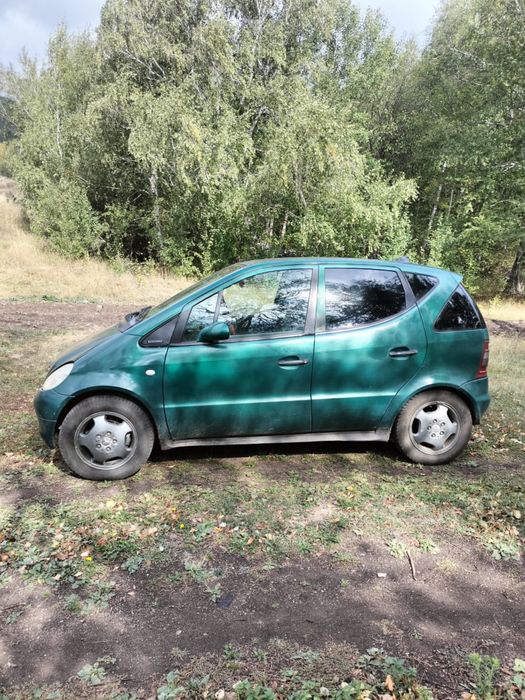 Продам мерс очень экономный Резвый на механике!