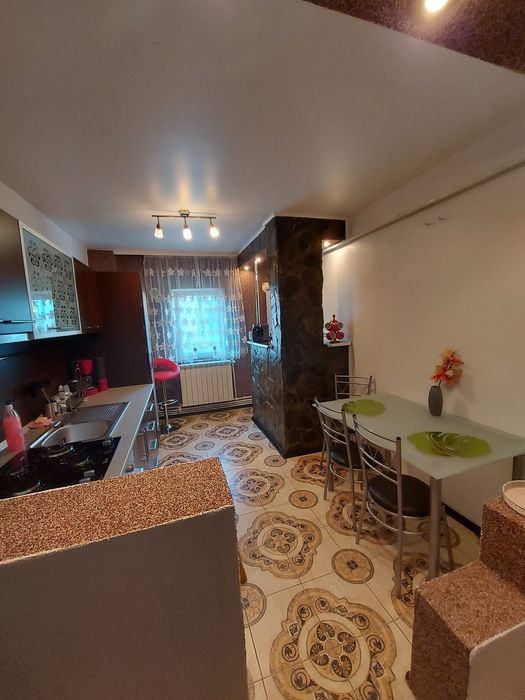 Apartament cu 2 camere decomandat